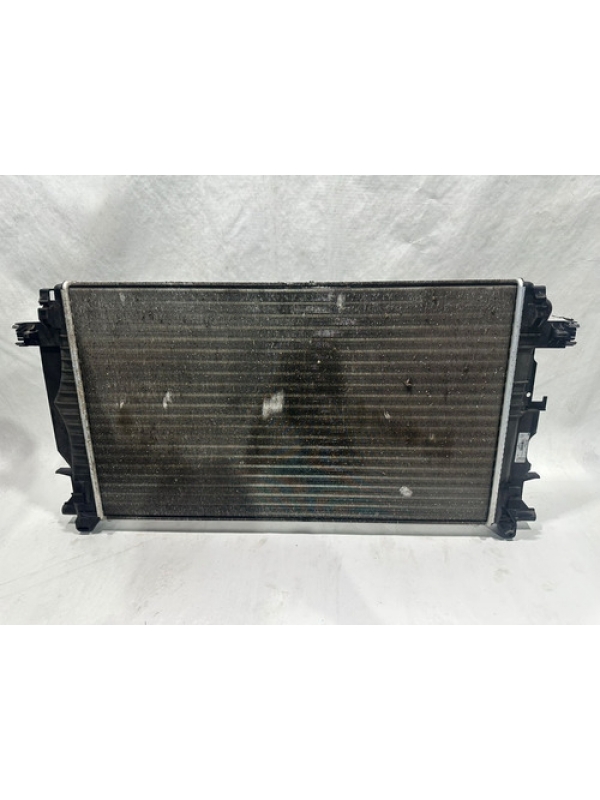 Radiador De Água Mb Sprinter 311 313 415 515 2015 2016 2017