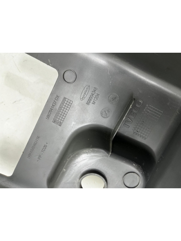 Acabamento Inferior Direito Cinto Iveco Daily 35s14 2014 015