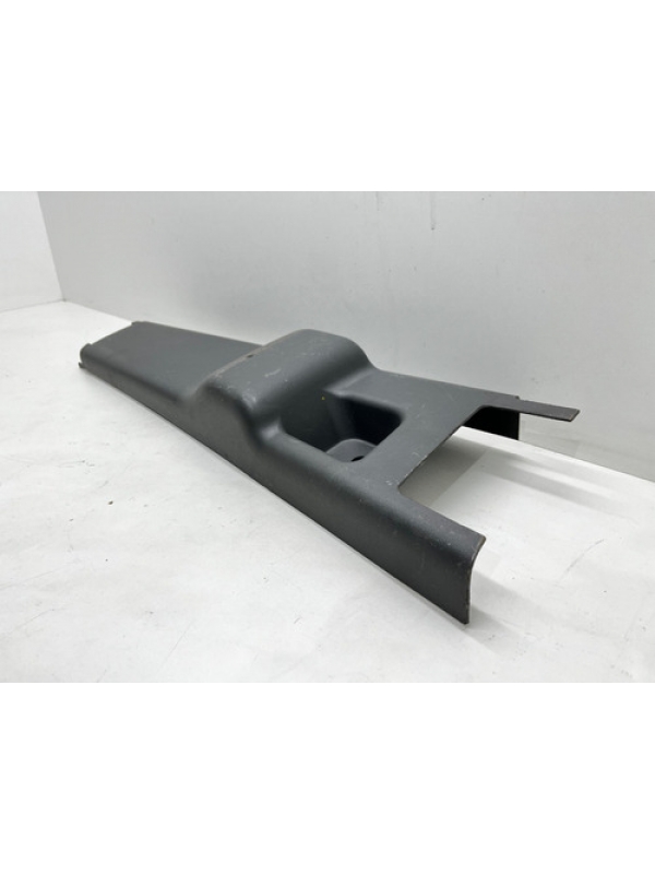 Acabamento Inferior Direito Cinto Iveco Daily 35s14 2014 015