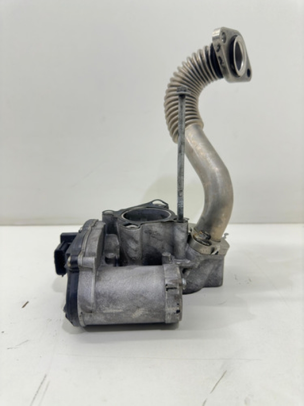 Válvula Egr Motor Renault Master 2.3 2017 2018 2019 2020 021