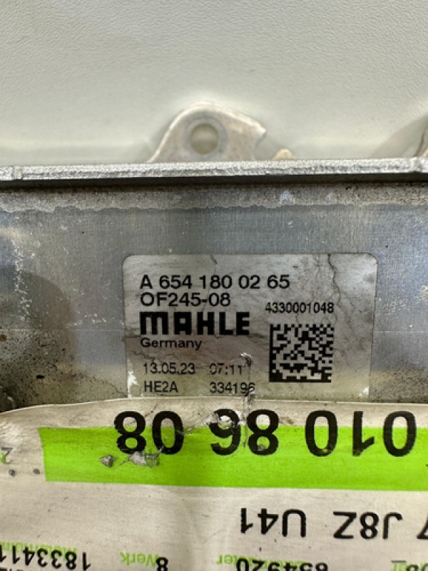 Radiador De Óleo Mb Sprinter 2.0 Om654 315 417 517 2023 2024