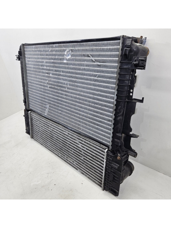 Radiador Água Intercooler Mb Sprinter 311 415 515 2018 2019.