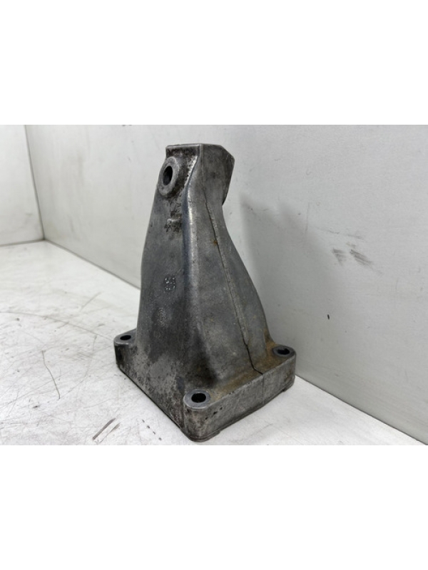 Suporte Direito Motor Mb Sprinter 311 313 413 2002 2003 À 12