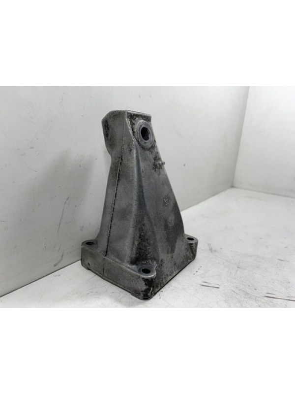 Suporte Direito Motor Mb Sprinter 311 313 413 2002 2003 À 12
