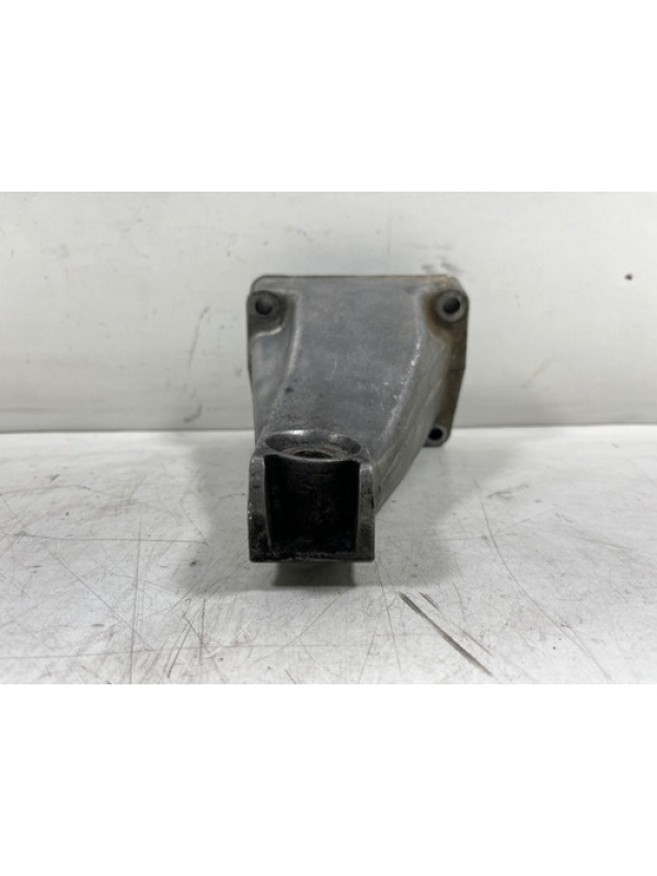 Suporte Direito Motor Mb Sprinter 311 313 413 2002 2003 À 12