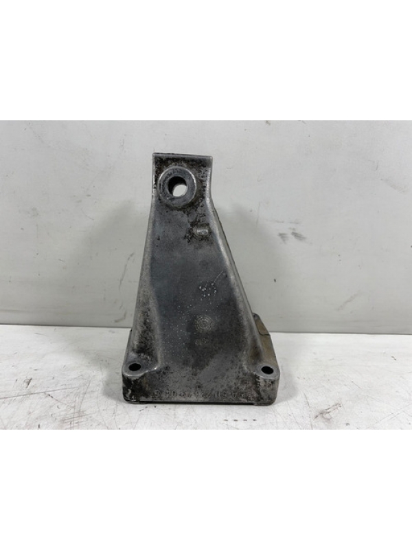 Suporte Direito Motor Mb Sprinter 311 313 413 2002 2003 À 12