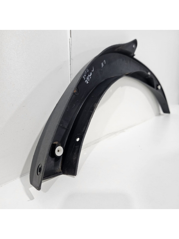 Alargador Paralama Dianteiro Esquerdo Renault Master 2004 05