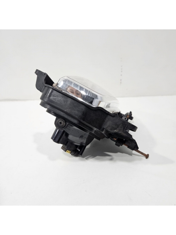 Farol De Milha Lado Direito Hyundai Hr 2.5 16v 2013 À 2022.