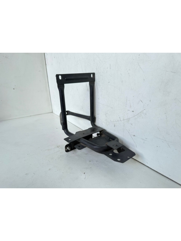 Suporte Caixa De Fusível Iveco Daily 35s14 70c17 2013 À 2019