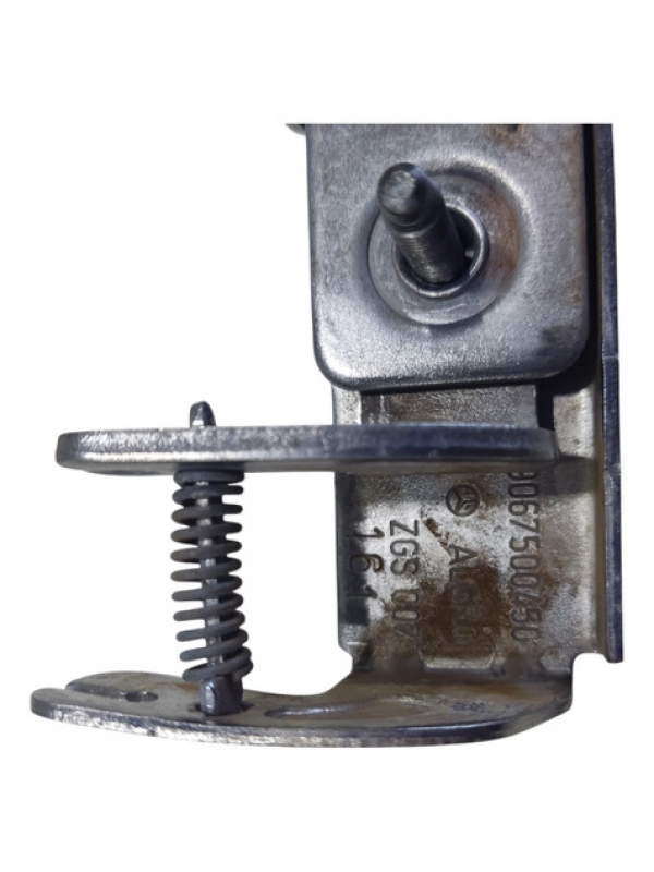 Fechadura Capô Painel Frontal Mb Sprinter 415 E 416 2019 20.