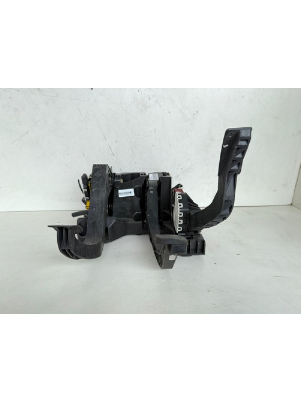 Pedaleira Acelerador Freio Embreagem Fiat Ducato Boxer 2024.