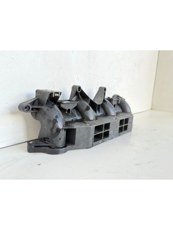 Coletor Admissão Renault Master 2.5 2005 2006 2007 08 À 2012