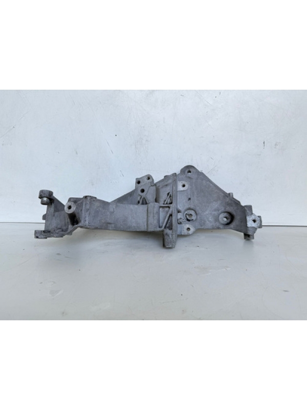 Suporte Alternador Renault Master 2.5 2005 2006 2007 À 2012.