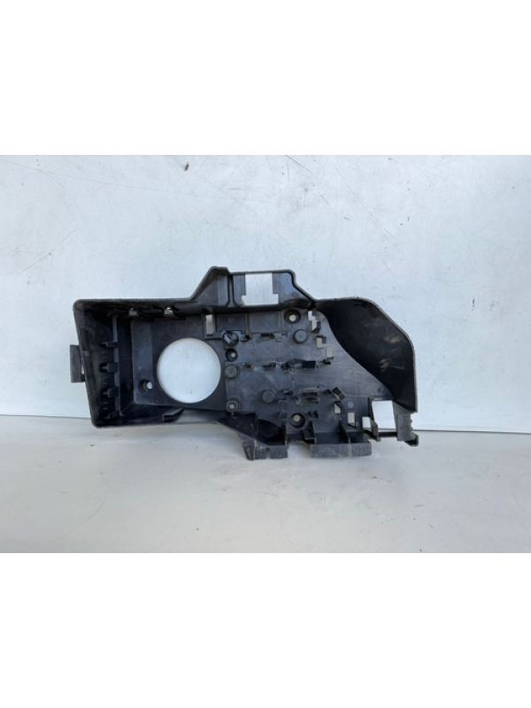 Carcaça Caixa Reles Fusivel Detalhe Renault Master 2.5 2012.