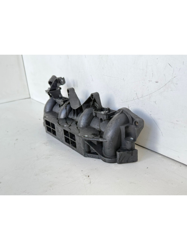 Coletor Admissão Renault Master 2.5 2005 2006 2007 2008 À 12