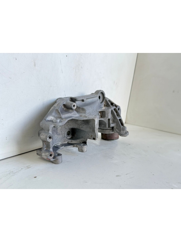 Suporte Alternador Renault Master 2.3 2018 2019 2020 2021 22