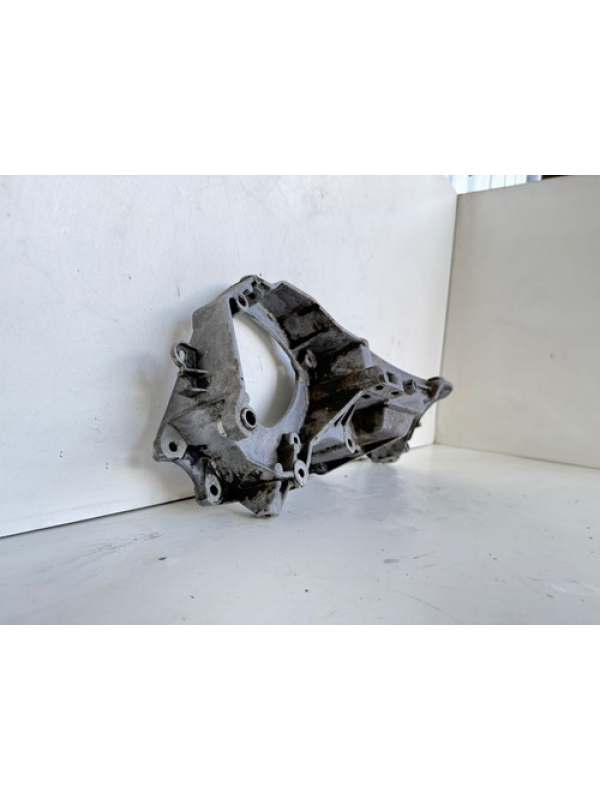 Suporte Alternador Renault Master 2.5 2005 2006 2007 À 2012