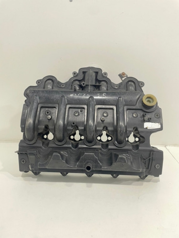 Tampa De Válvula Cabeçote Motor Renault Master 2.5 2011 2012