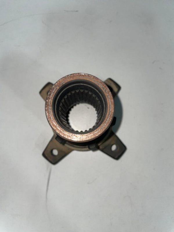 Flange Câmbio Pinhão Mb Sprinter 311 314 2.2 2.0 2024 2025 .