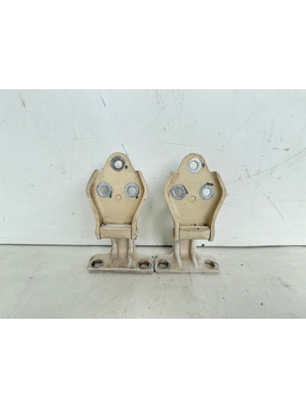 Par Dobradiça Porta Dianteira Iveco Daily 70c17 35s14 2018.