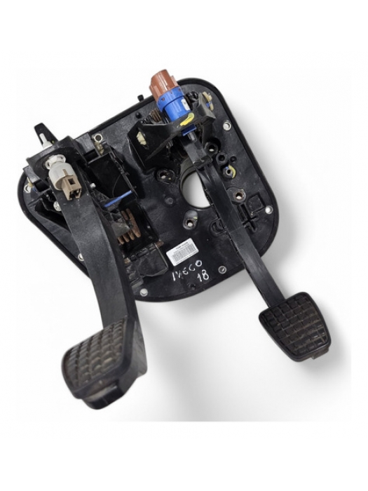 Pedal De Embreagem Freio Iveco Daily 3.0 2016 2017 2018 2019