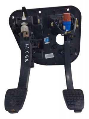 Pedaleira Embreagem Freio Iveco Daily 70c17 2012 2013 À 2019