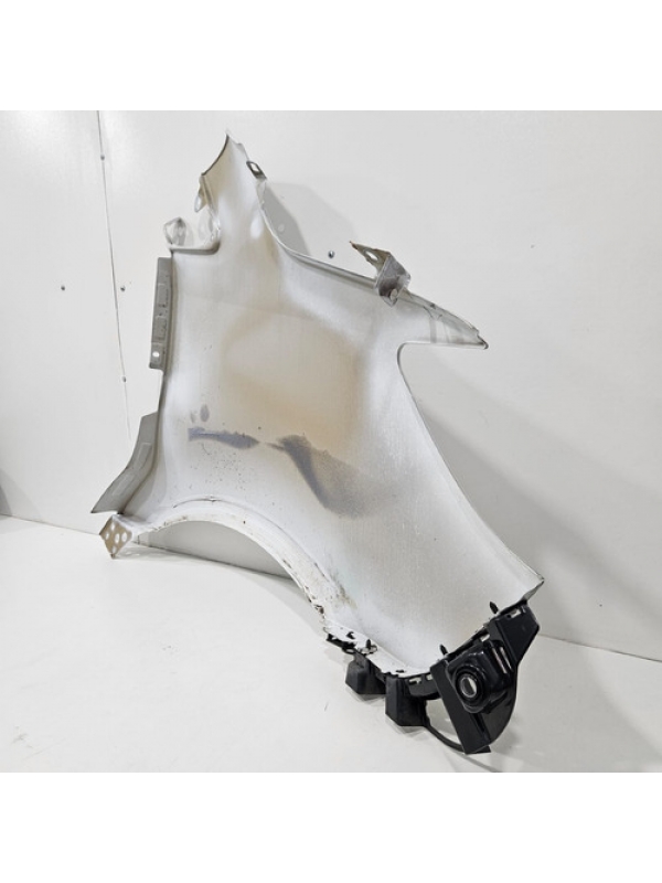 Paralama Esquerdo Mb Sprinter 416 517 314 2022 2023 2024 025