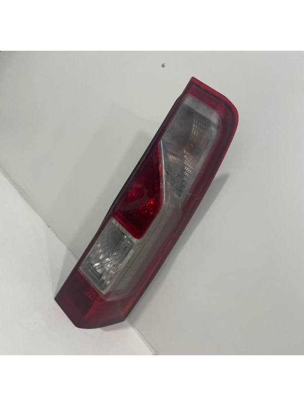 Lanterna Traseira Direita Renault Master 2.3 2013 14 À 2024.