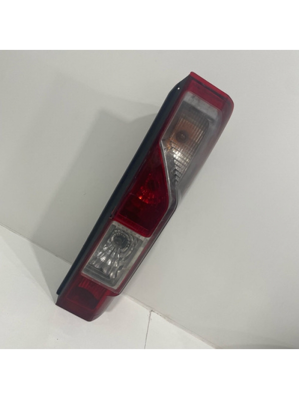 Lanterna Traseira Direita Renault Master 2.3 2013 14 À 2024.