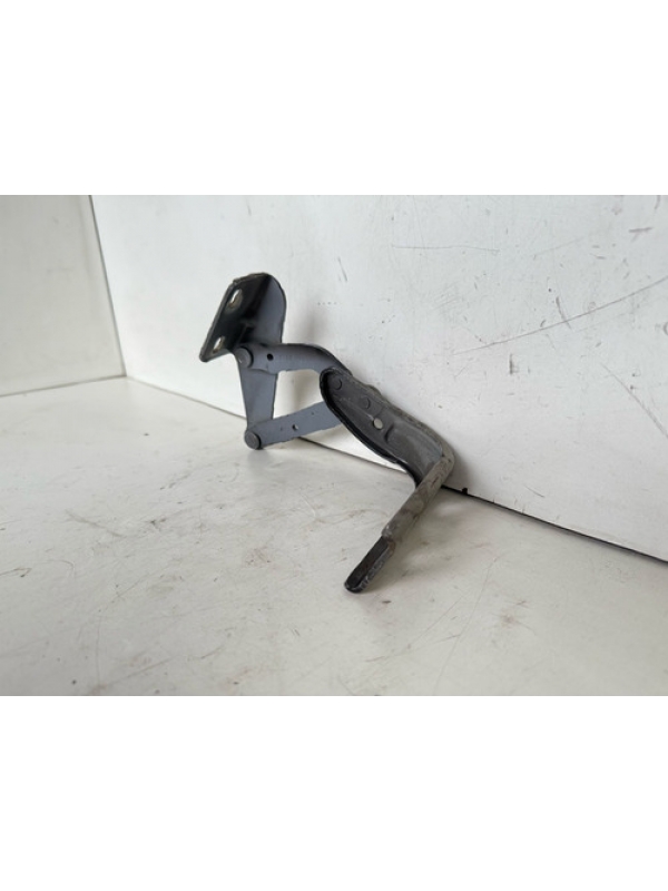 Dobradiça Direita Capô Renault Master 2.5 2006 2007 08 À 012