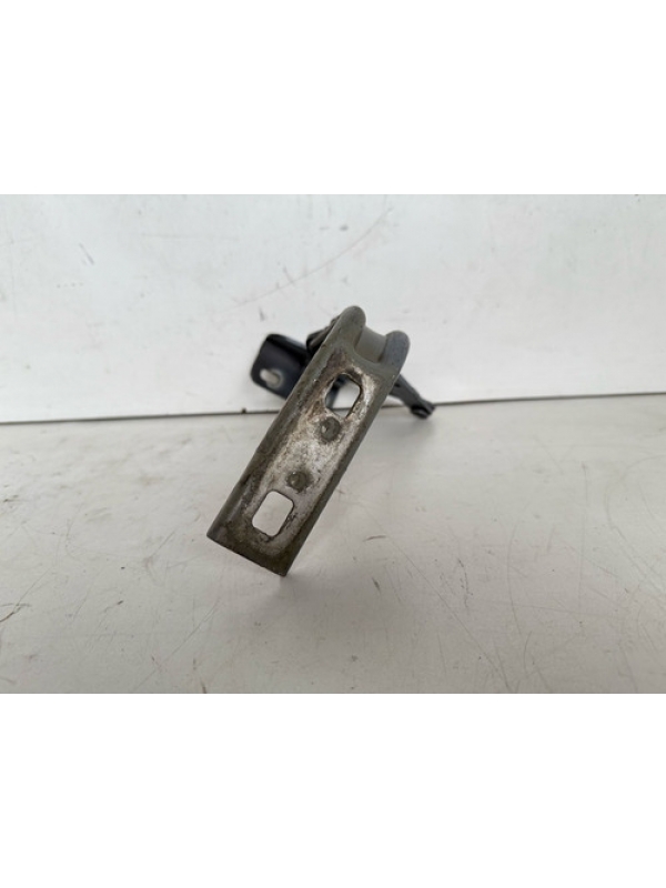 Dobradiça Direita Capô Renault Master 2.5 2006 2007 08 À 012