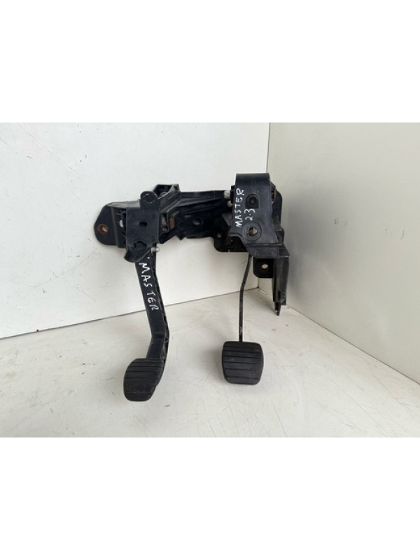 Pedaleira Freio Embreagem Renault Master 2.3 2013 14 À 2022