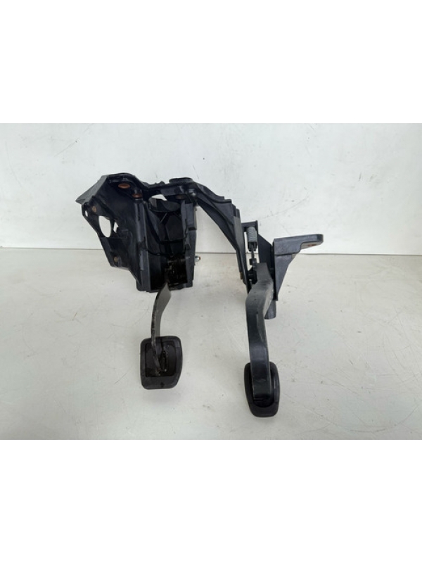 Pedaleira Freio Embreagem Renault Master 2.3 2013 14 À 2022
