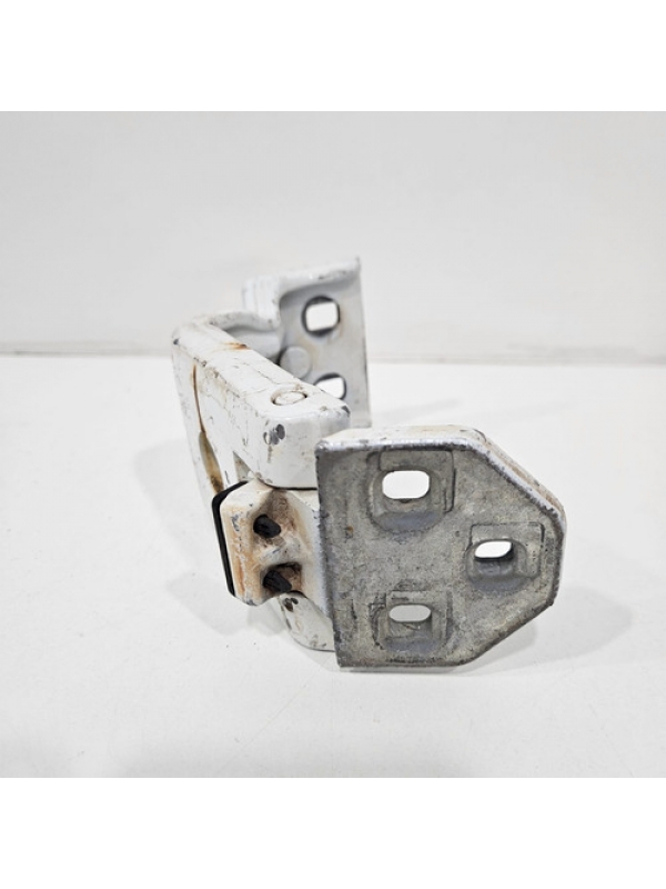 Dobradiça Da Porta Traseira Renault Master 2.3 2020 2021 022
