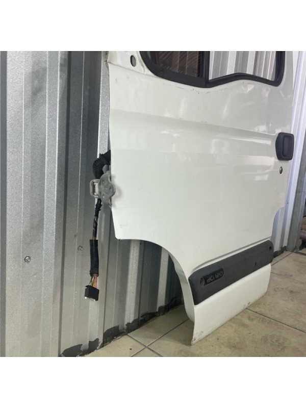 Porta Dianteira Esquerda Renault Master 2.5 08 09 10 11 À 12
