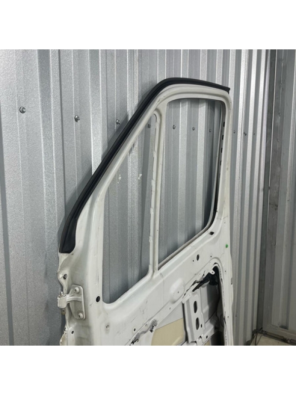 Porta Dianteira Direita Mb Sprinter 311 415 515  2013 À 2019