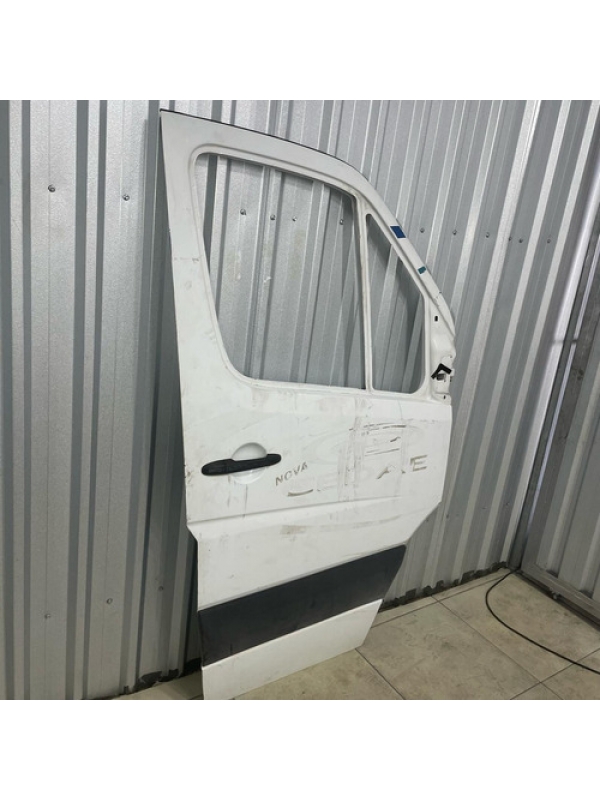 Porta Dianteira Direita Mb Sprinter 311 415 515  2013 À 2019