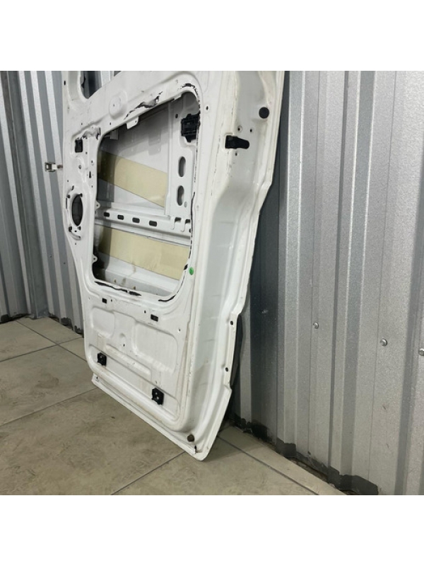 Porta Dianteira Direita Mb Sprinter 311 415 515  2013 À 2019