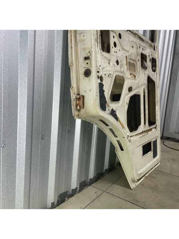 Porta Dianteira Direita Iveco Daily 3510 4912 97 98 99 À 07.