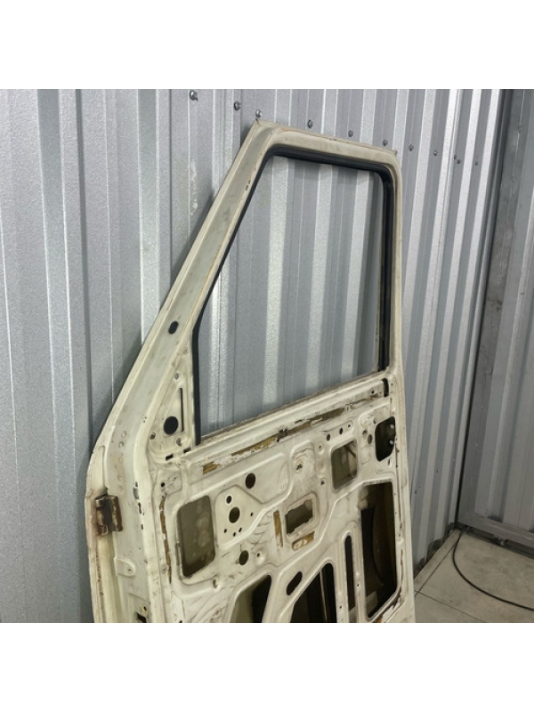 Porta Dianteira Direita Iveco Daily 3510 4912 97 98 99 À 07.