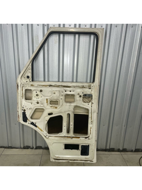 Porta Dianteira Direita Iveco Daily 3510 4912 97 98 99 À 07.