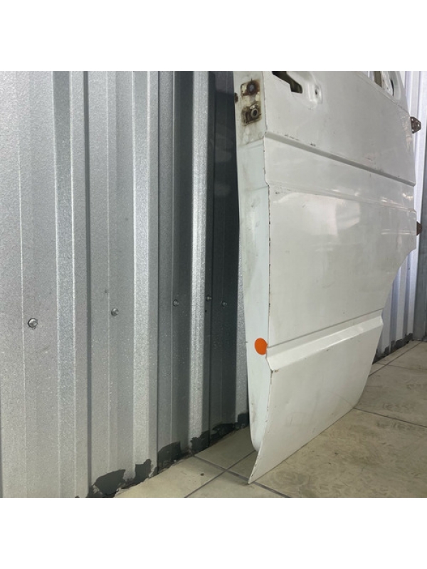 Porta Dianteira Direita Iveco Daily 4912 3510 97 À 05 06 07.