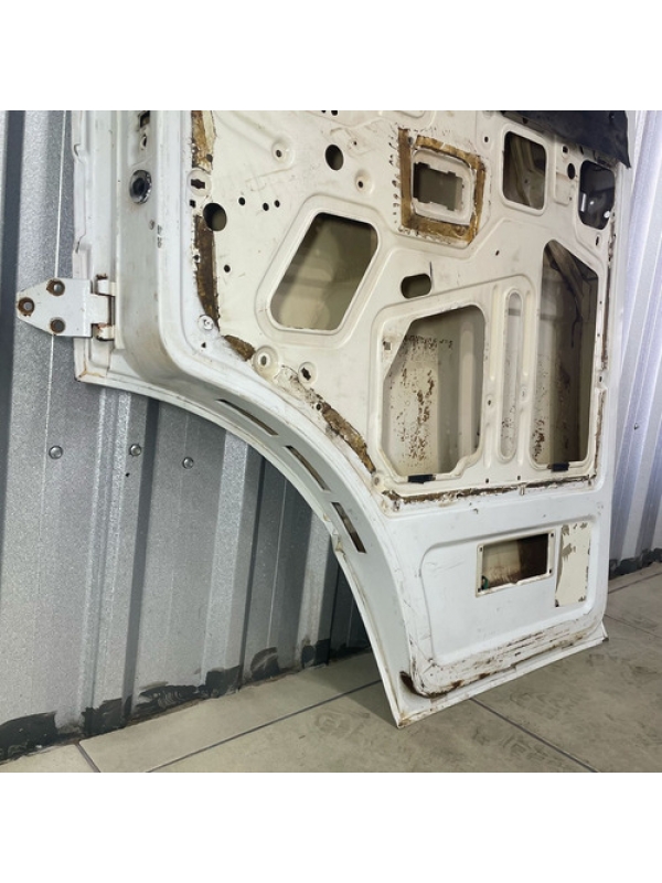 Porta Dianteira Direita Iveco Daily 4912 3510 97 À 05 06 07.