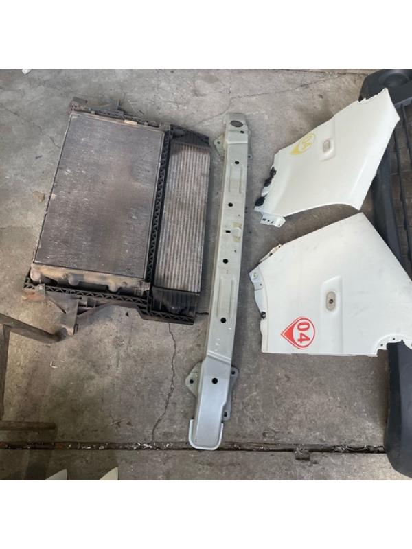 Frente Completa Renault Master 2.5 2006 07 08 09 10 À 2012.