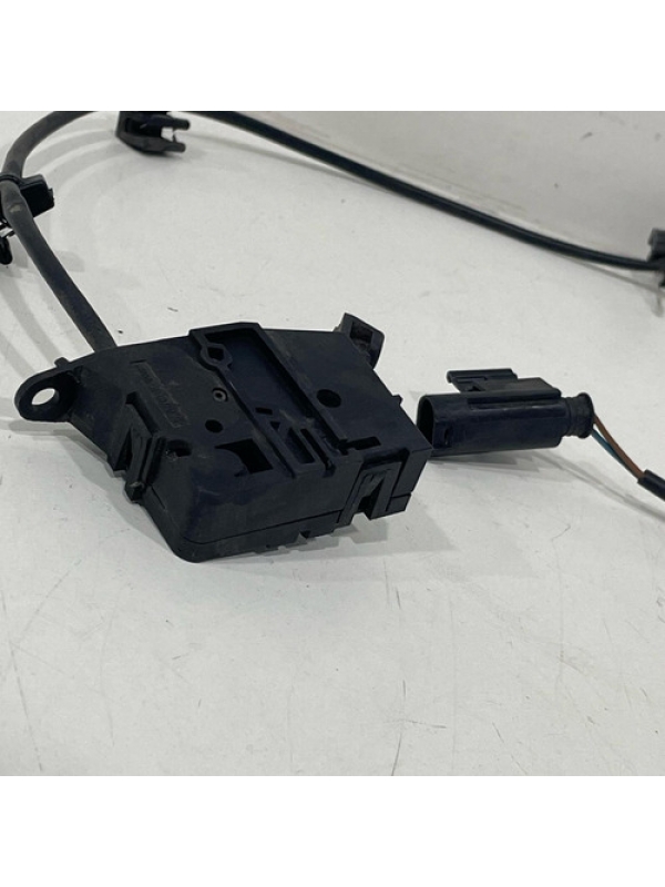 Sensor Trava Do Capô Mb Sprinter 314 416 516 2.2 2020 À 2023