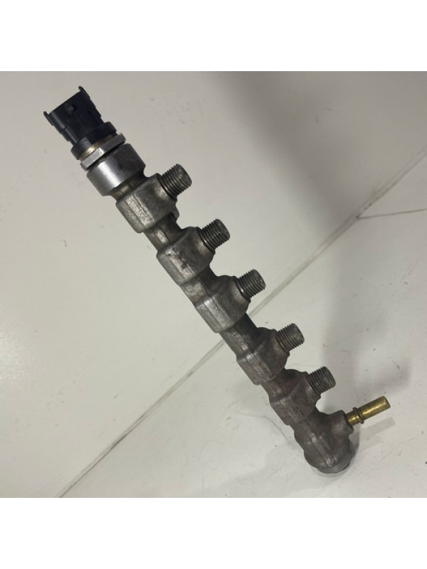 Flauta Do Bico Injetor Renault Master 2.5 2006 07 08 À 2012.