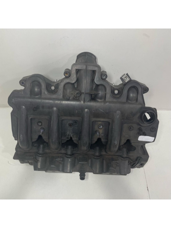 Tampa De Válvula Do Motor Renault Master 2.5 2006 07  À 2013