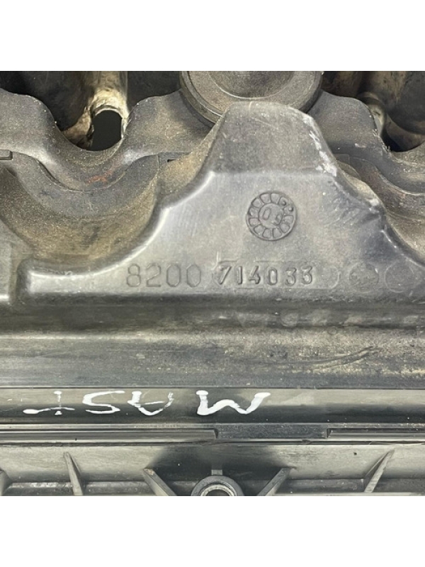 Tampa De Válvula Do Motor Renault Master 2.5 2006 07  À 2013