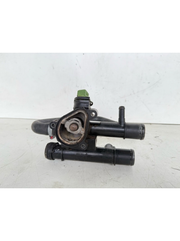 Carcaça Válvula Termostatica Renault Master 2006 2007 À 2012