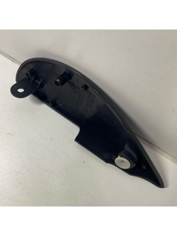 Acabamento Retrovisor Direito Renault Master 2.5 2006 À 2012